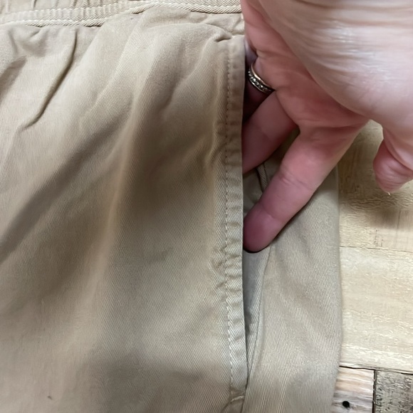 American Eagle Outfitters size Large Tan Khaki Lightweight Joggers with Pockets - Picture 3 of 9